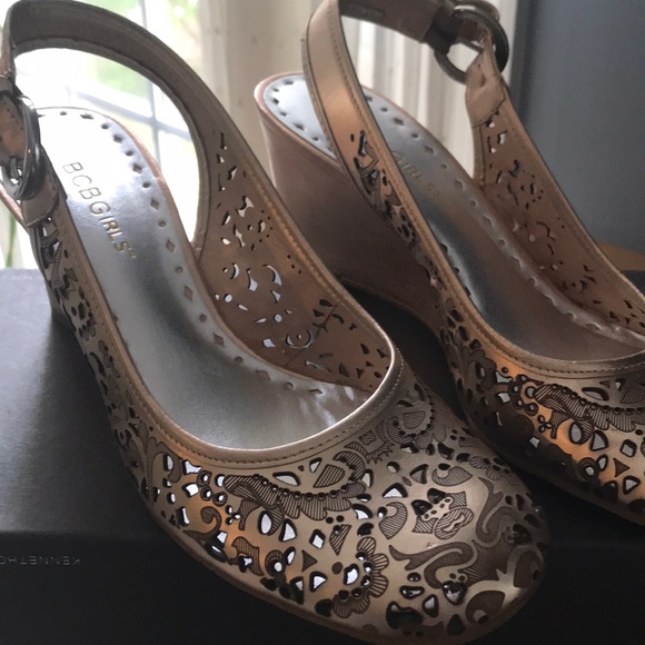 Size 7 BCBGirls Wedges - Picture 1 of 2